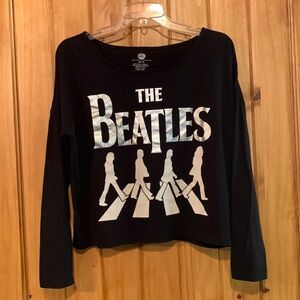 🎸 THE BEATLES BLACK CROP TOP Sz JMed